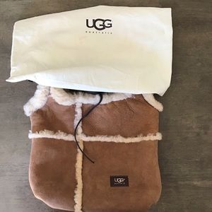 NWOT UGG Bag.